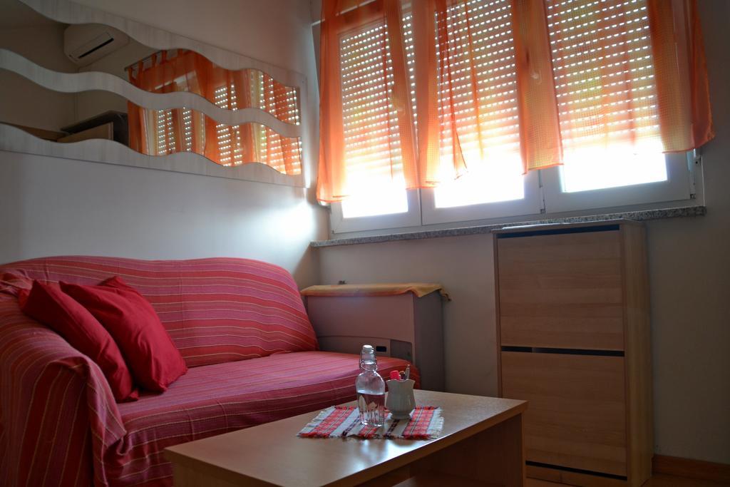 Apartment Antonija With Seaview Rijeka Exterior photo